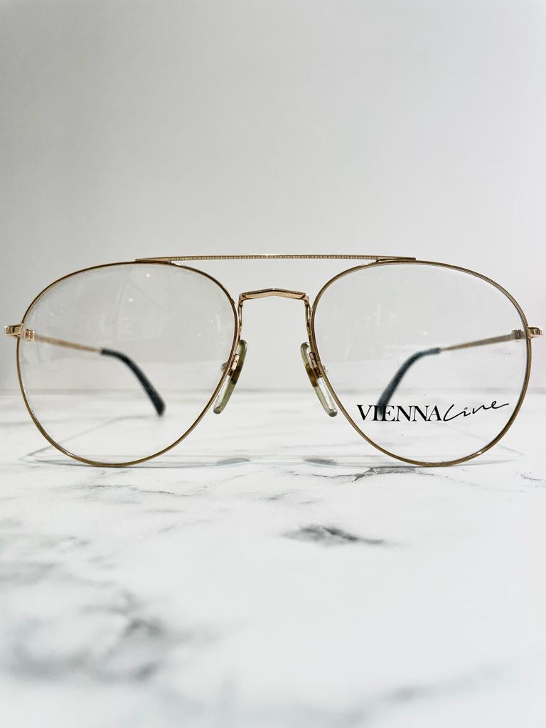 VINTAGE EYEWEAR