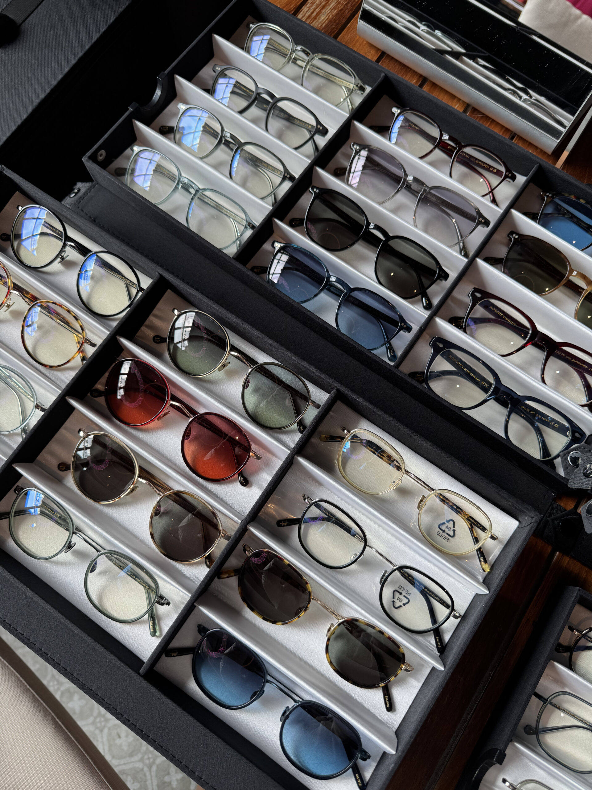 Buying Day Bangkok 2026 Moscot, Garret Light (1)