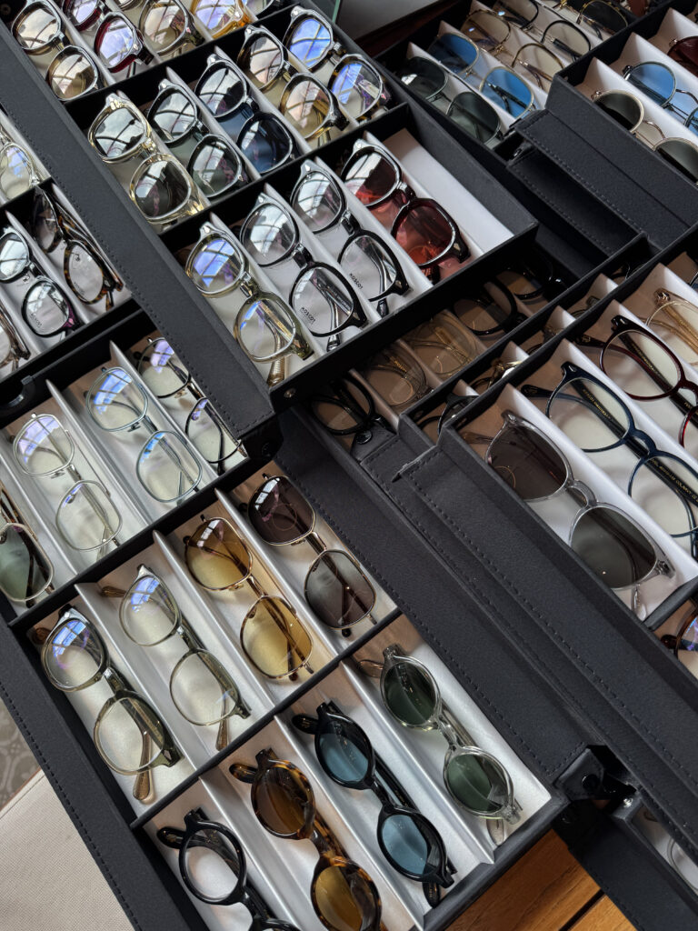 Buying Day Bangkok 2026 Moscot, Garret Light (1)